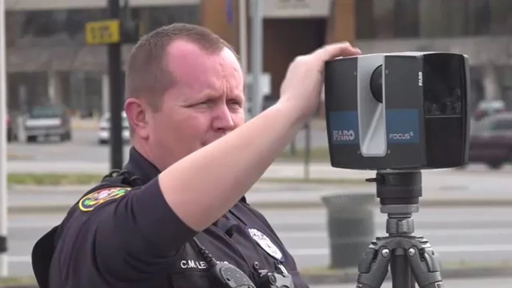 Полицейское управление в США использует 3D сканер Faro при захвате мест пре...