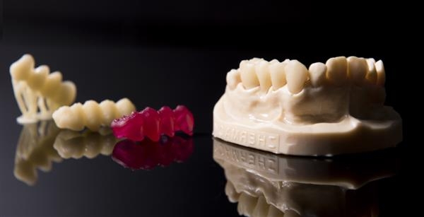 Высокоточный стоматологический 3д принтер от Microlay