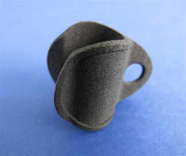 CarbonMide - полиамид, армированный углеродным волокном от Sculpteo