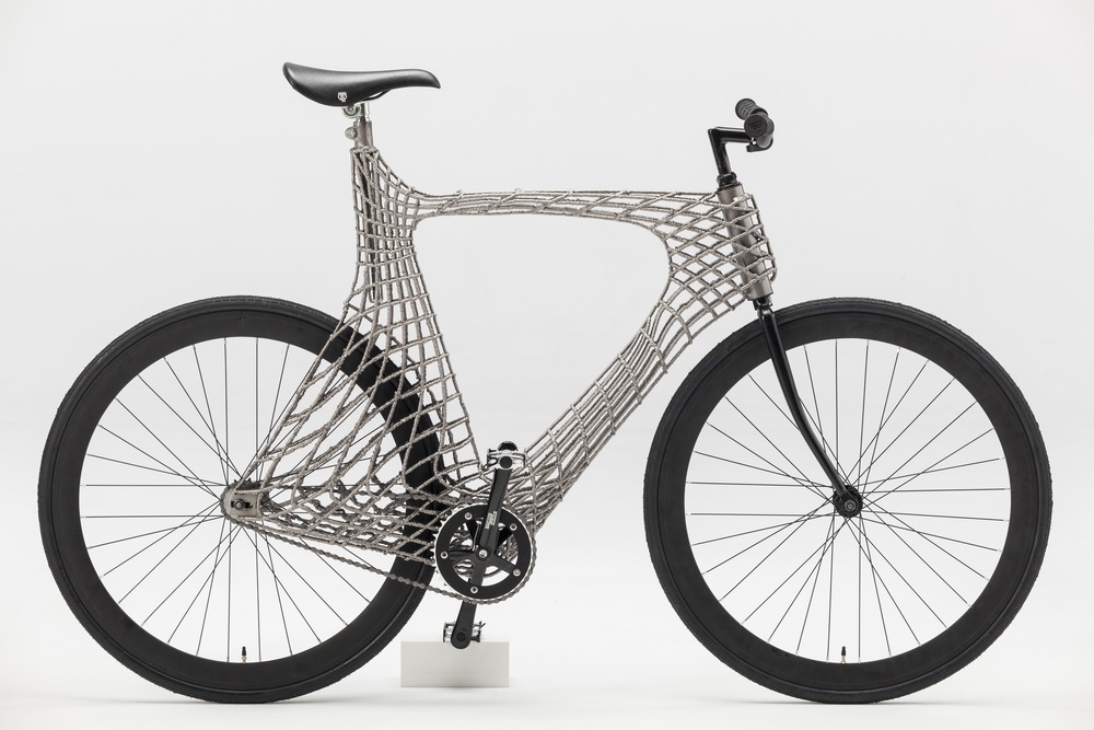 Напечатанный стальной велосипед