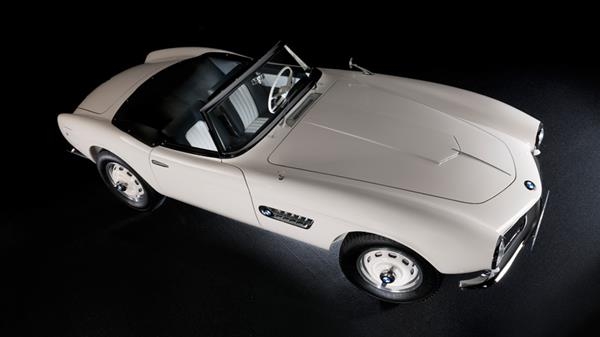 BMW восстановили легендарный автомобиль Элвиса Пресли с использованием 3D печати
