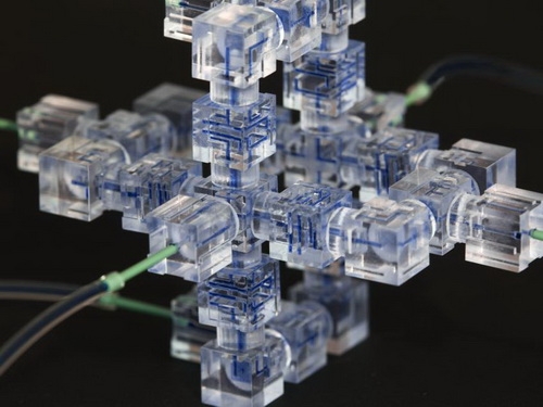 Микрофлюидная система на основе Lego-блоков