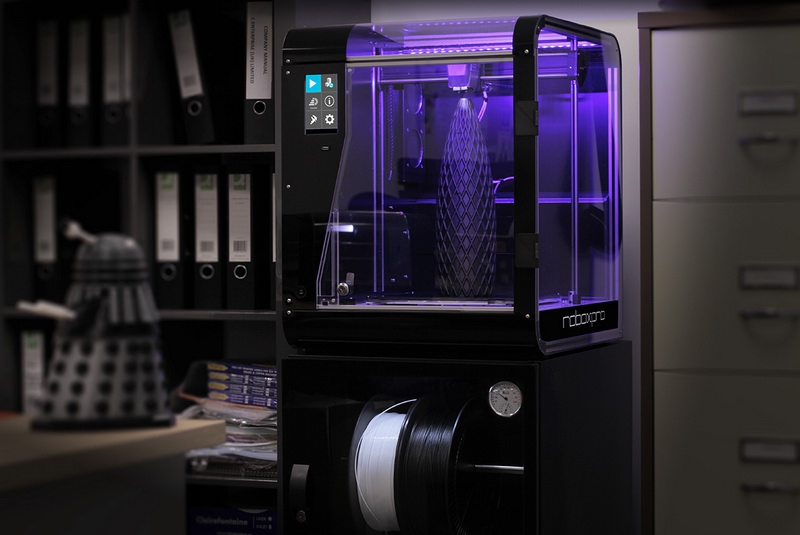 RoboxPRO - 3D принтер от CEL для продвинутых пользователей